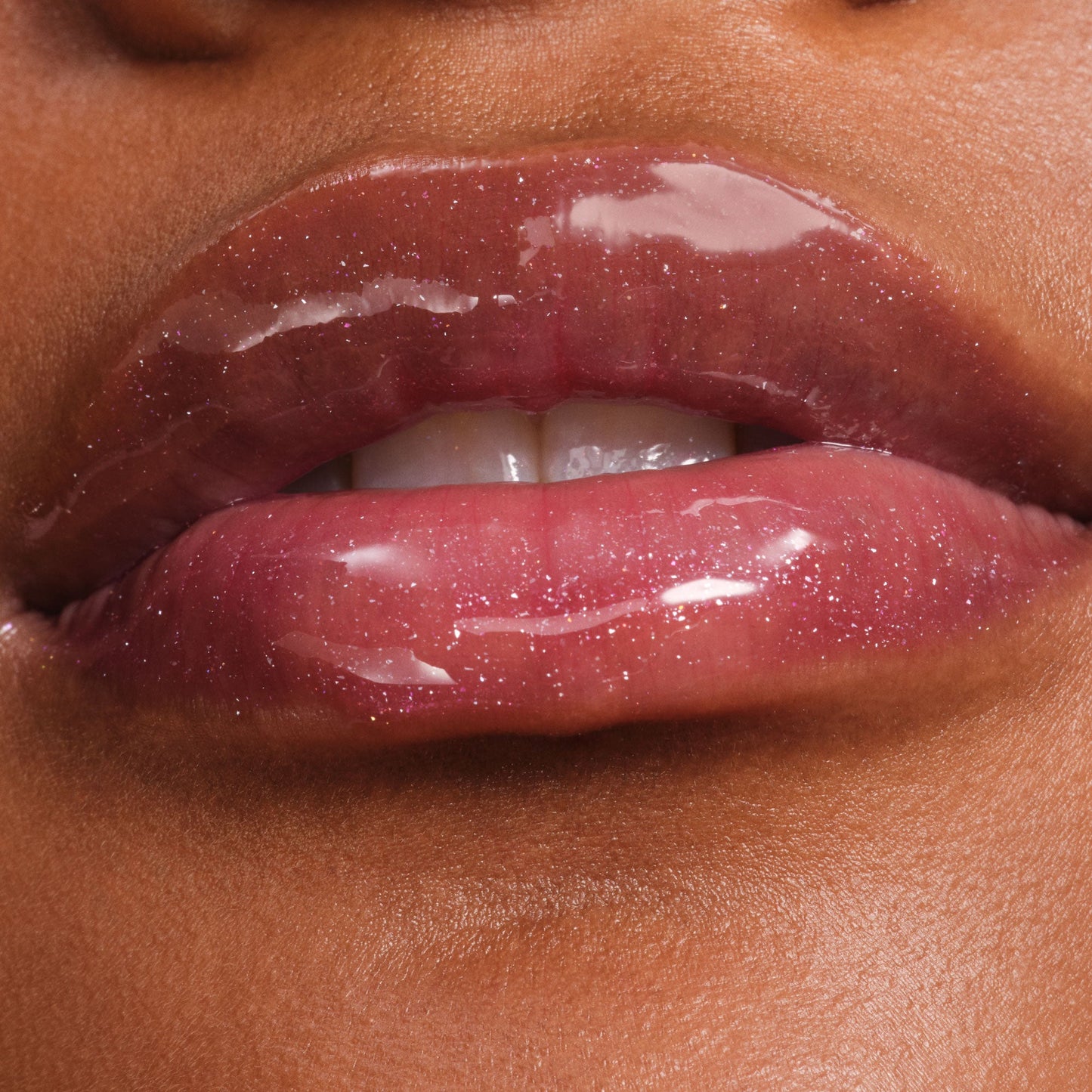 phyto-glow-lip-balm-shimmer-solar-v7 NATR-60145-Phyto-Glow-Lip-Hover-Solar.jpg
