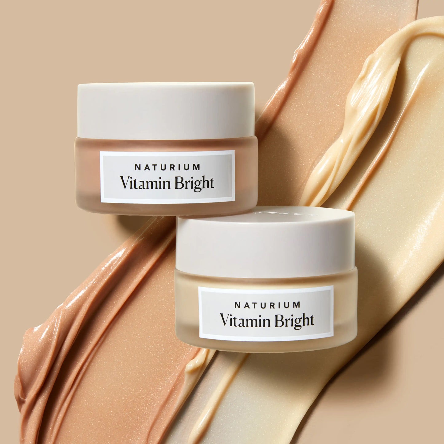 vitamin-bright-illuminating-eye-cream-p7 HR-vitaminbright_5215_revised_crop_358f212b-4c02-447b-a020-3fcecfbd39c5.webp