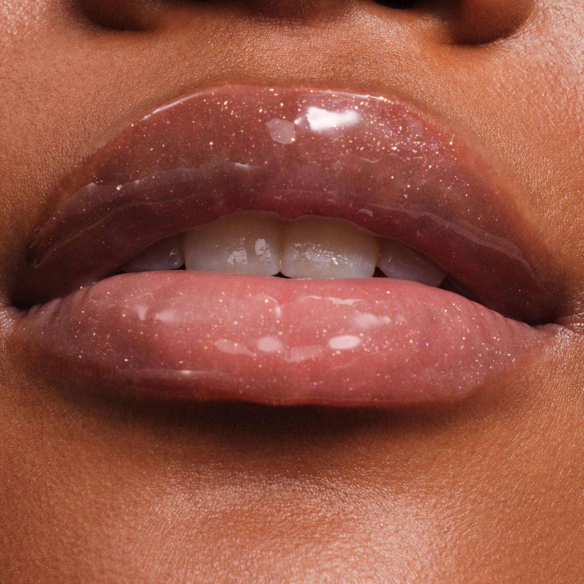 phyto-glow-lip-balm-shimmer-stardust-i1 NATR-10131-Phyto-Glow-Lip-Hover-Stardust.jpg