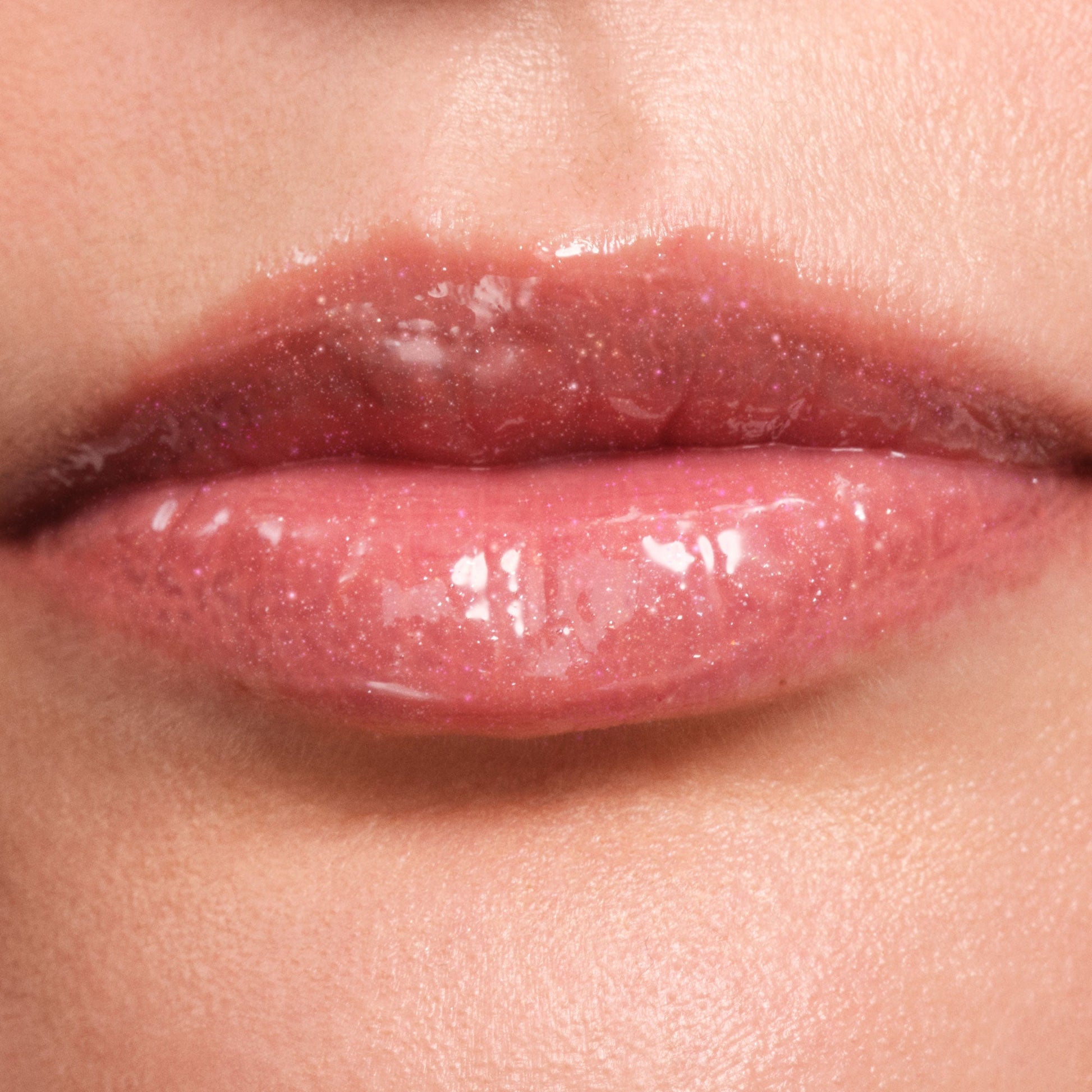 phyto-glow-lip-balm-shimmer-orbit-h4 NATR-10135-Phyto-Glow-Lip-Hover-Orbit.jpg