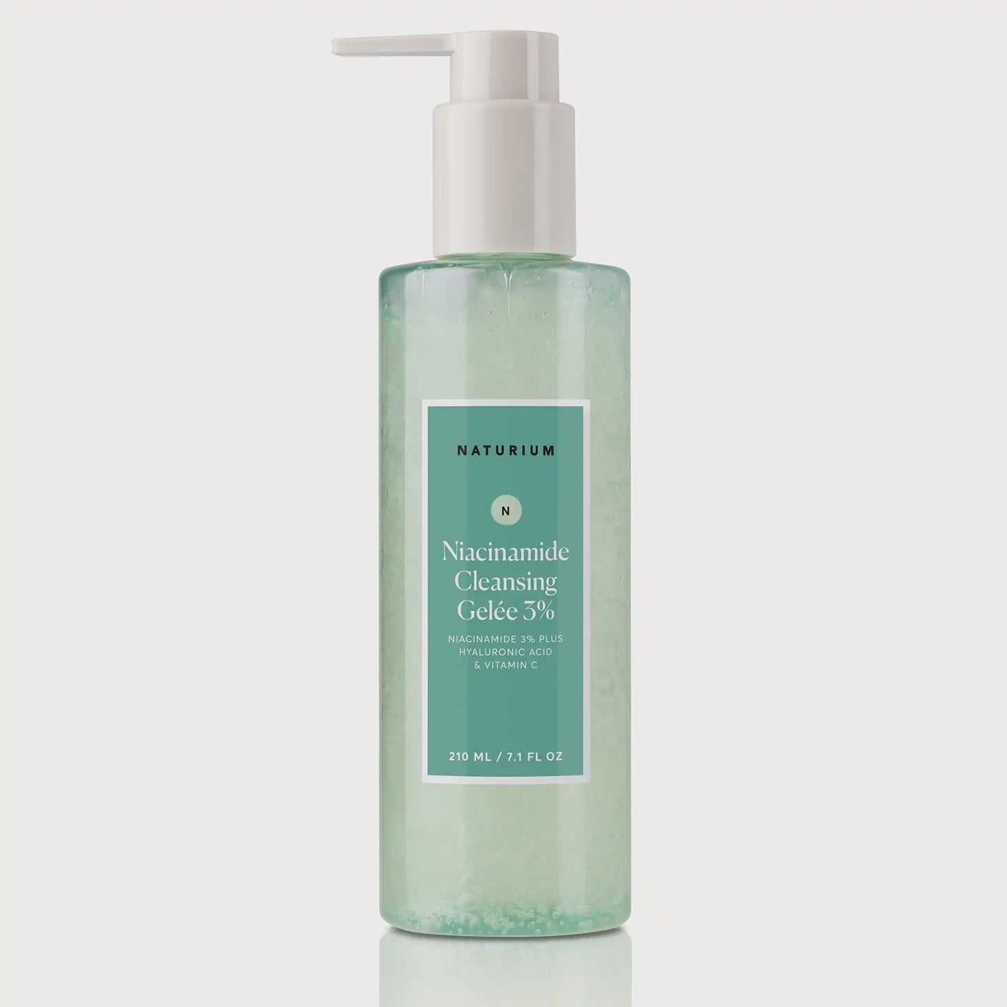 niacinamide-cleansing-gelee-3-j5 NATRM_Ecomm_Niacinamide-Cleansing-Gelee_Front.webp