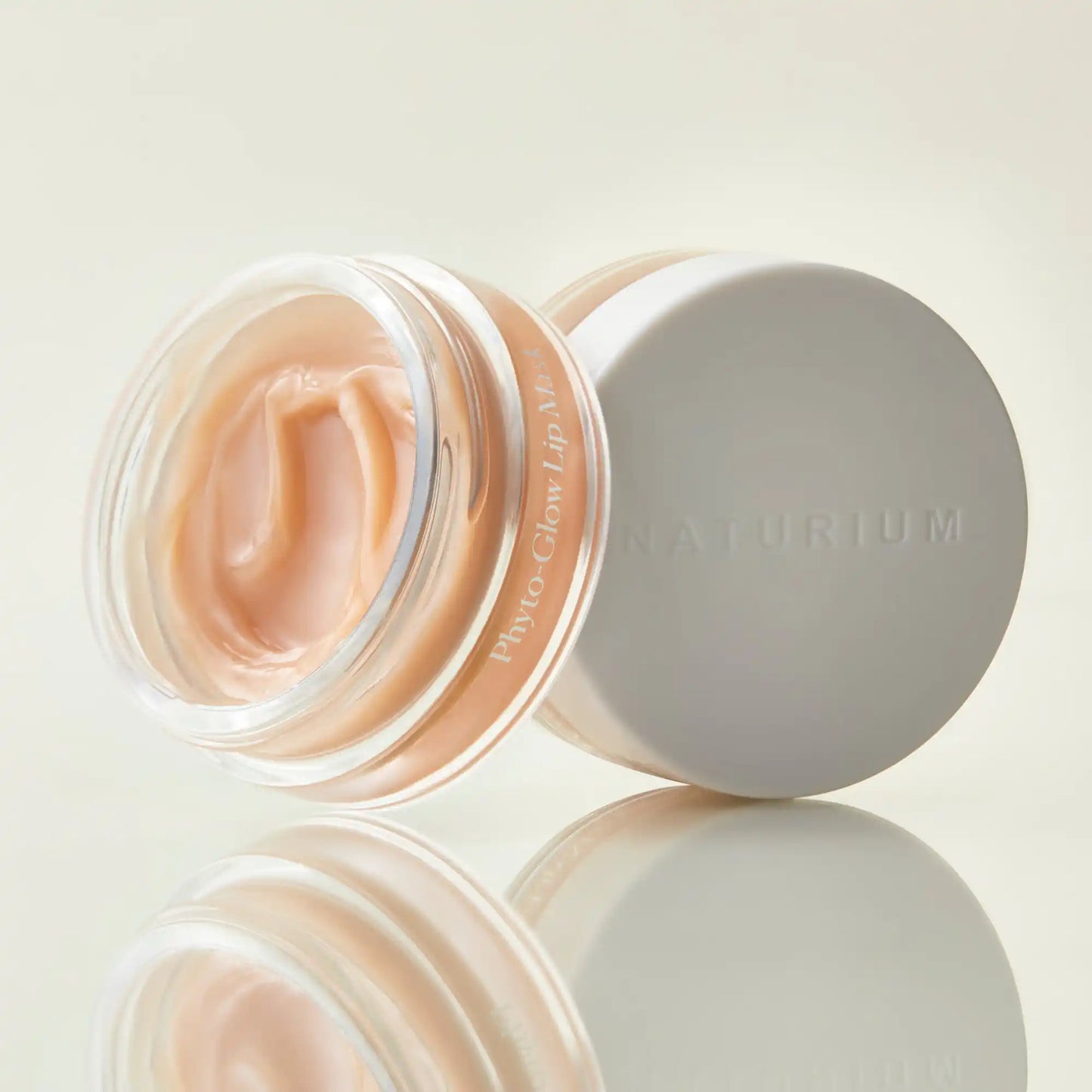 phyto-glow-lip-mask-z7 phyto-lipmask_0607-crop.webp