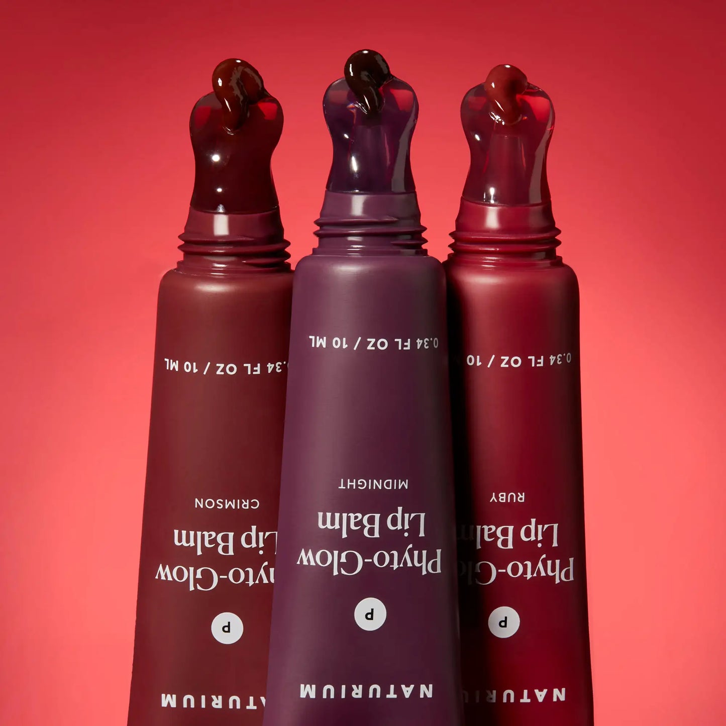 phyto-glow-lip-balm-crimson-g8 phytoglow-moody_6357-crop_1_e73a7054-8061-4f72-8a58-c0111f6fcffa.webp